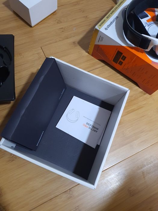 Steelseries Artics Pro Wireless