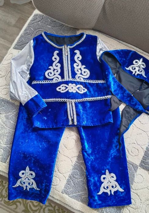 Прокат национальных костюмов