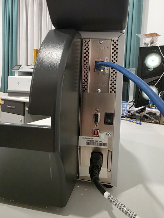 Imprimanta etichete Zebra ZT230