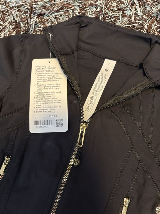 Lululemon Define Cropped Jacket