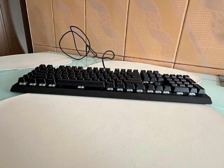 Tastatura Razer blackwidow v4