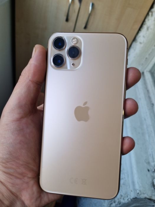 IPhone 11 Pro 256 идеальный