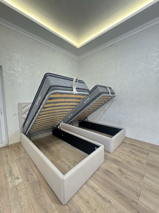 Kravat divan bir kishilik kravat