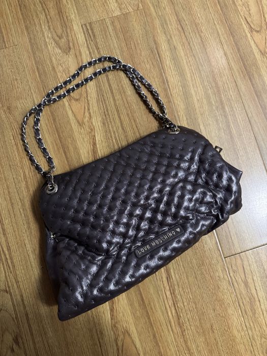 Geantă Love Moschino – matlasată, gri închis, stare foarte bună