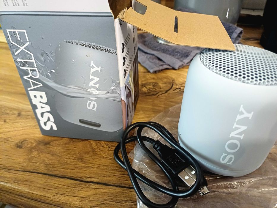 2 бр .Преносими колони Sony SRS XB-12