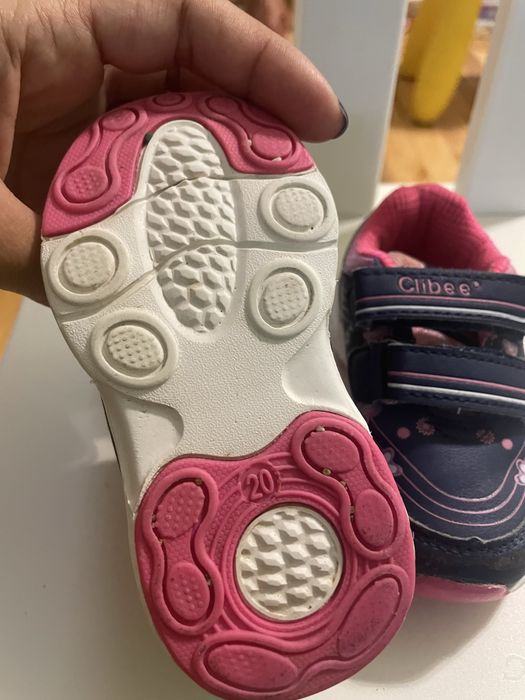 Детски обувки 19,5 номер 20 номер 22 номер