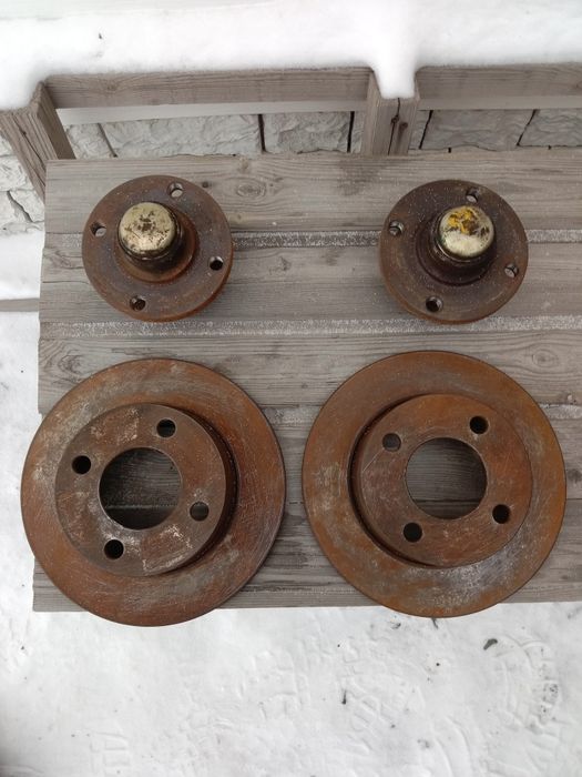 Продам запчасти ауди80 b3