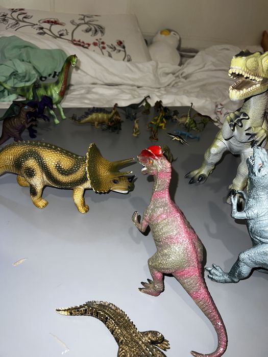 Set 38 dinozauri si crodocdili dimensiuni diverse