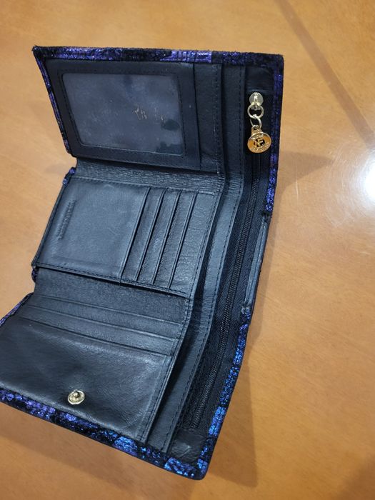 Продам портмоне Nina Farmina