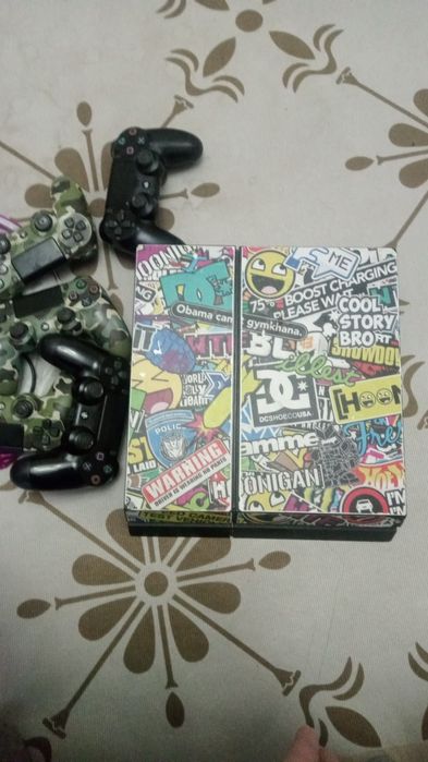 PS4 сатылады. 4 джостиги бар