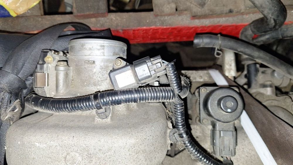 Мотор Subaru EJ203, двигатель субару