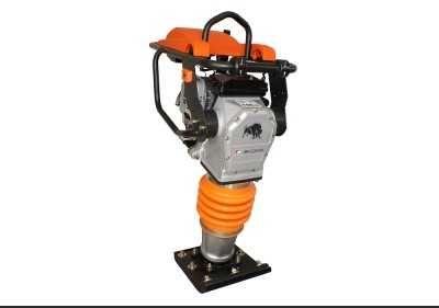 Трамбовка тип ”Пачи крак” BISONTE MC75-H, двигател Honda GX R120