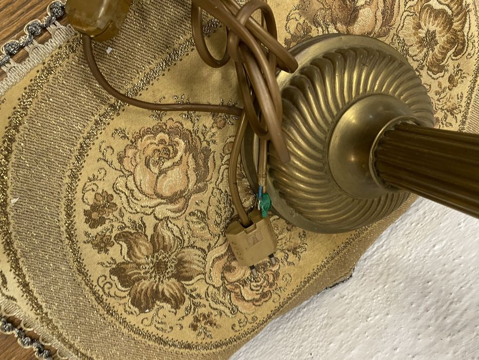 Френска газена лампа с месингова основа