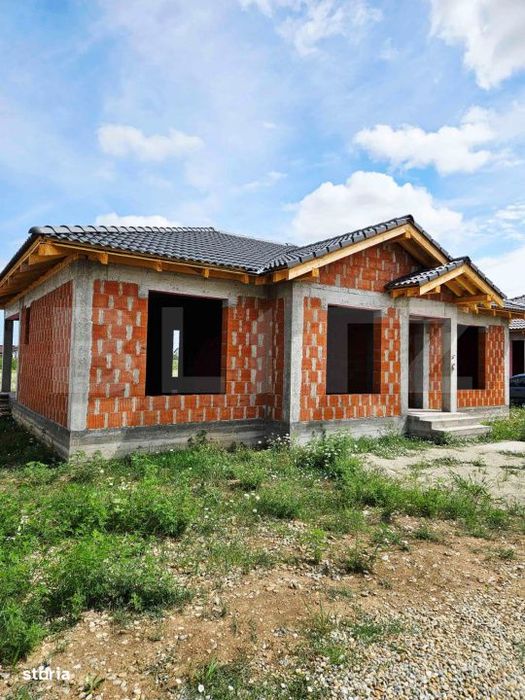 Casa moderna in Santandrei la super pret