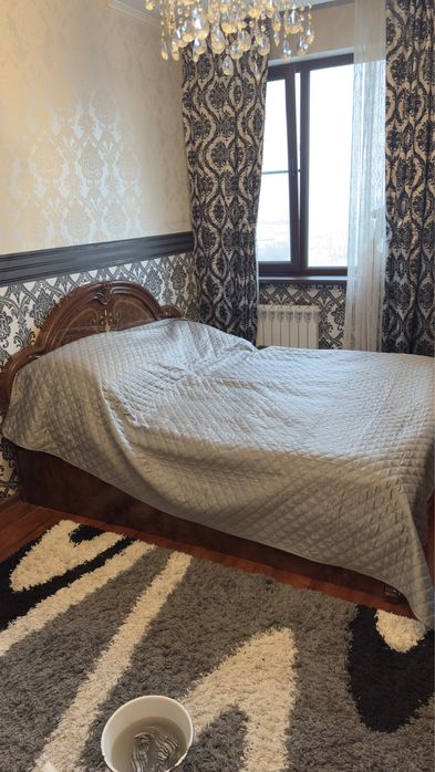 Продам спальный гарнитур