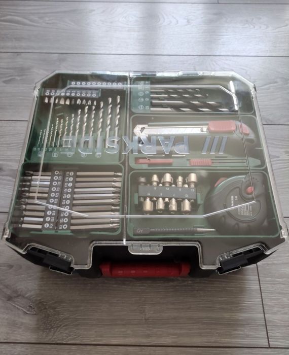 Trusa bormasina 20 V Parkside cu 2 acumulatori incarcator