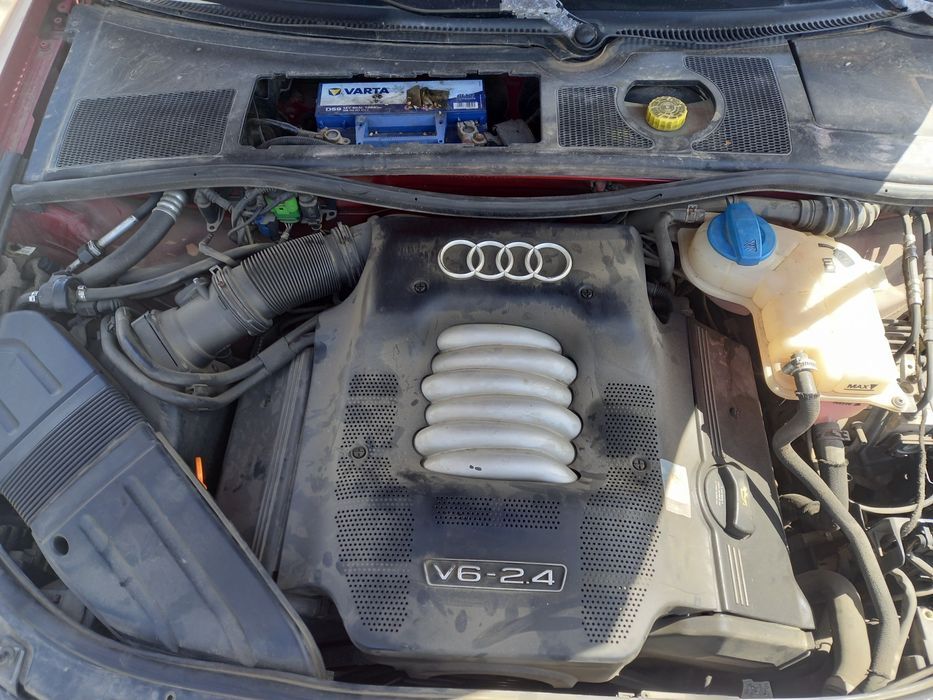 Dezmembrari Audi A4 B6 (8E) (2000-2004) 2.4 Benzina
