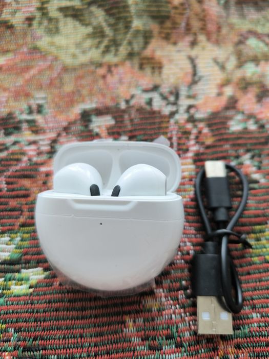 Безжични Bluetooth слушалки TWS PRO 6