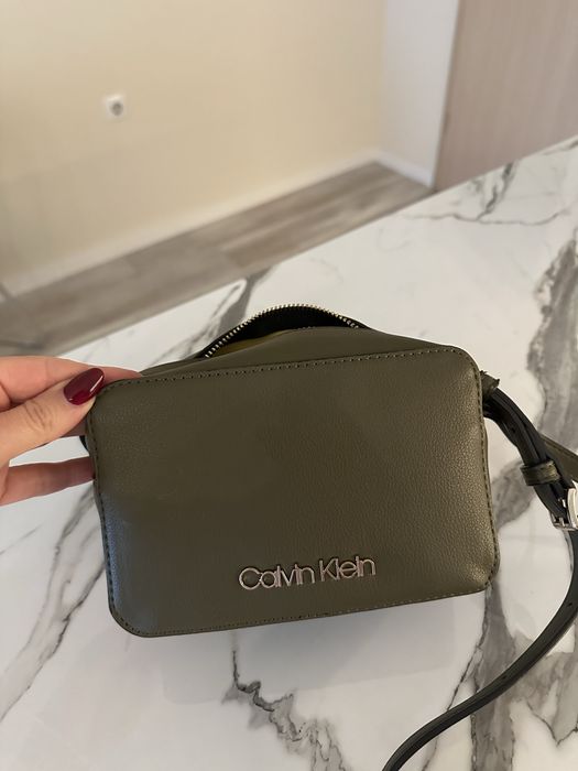 Чанти Calvin Klein оригинални
