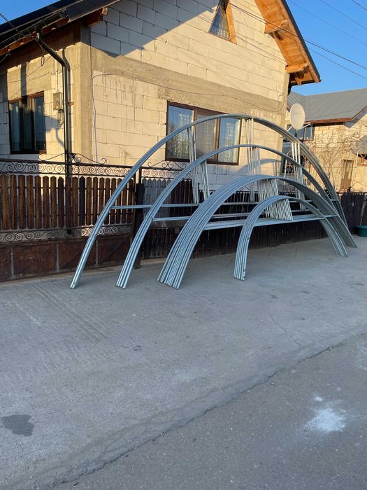 Arcade Solarii din țeava galvanizata