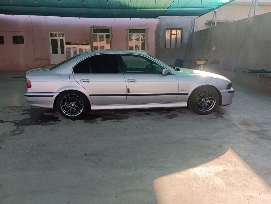 Bmw e 39 2.5 aftomat propan bor