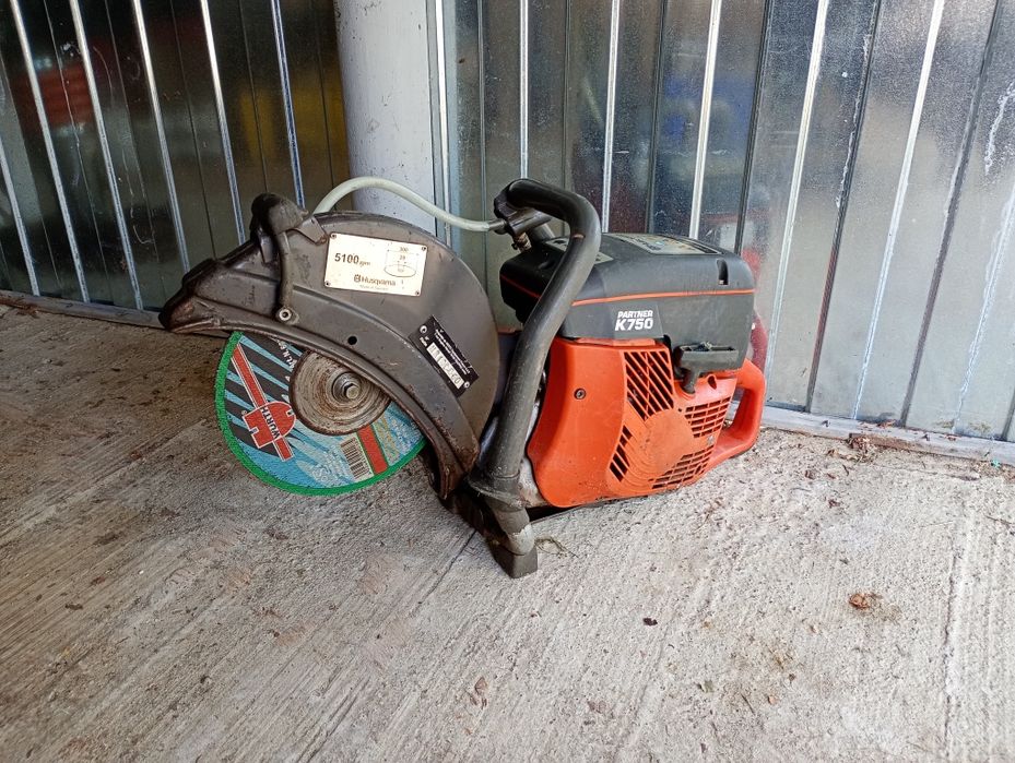 Drujbă beton Husqvarna