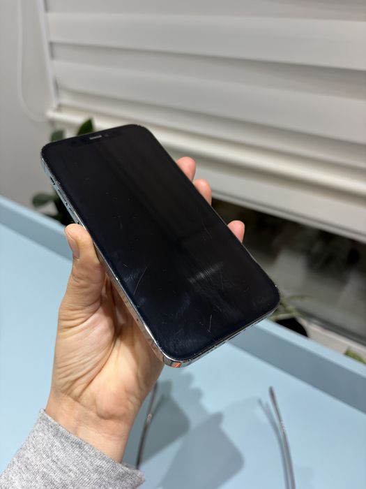 Iphone 12 pro 256 gb графитовый