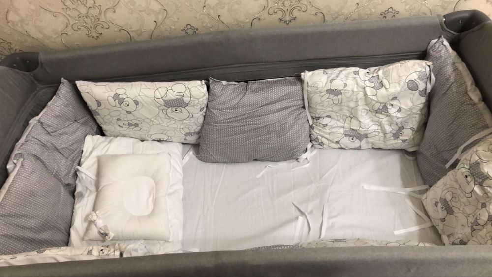 Манеж детский продам