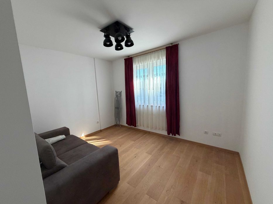 apartament nou de 3 camere superfinisat , pe strada Trifoiului , Cluj Napoca