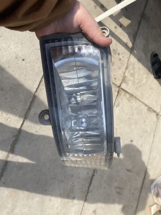 Продам противотуманку