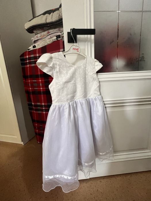 3 платье на возраст 5-7,8 лет