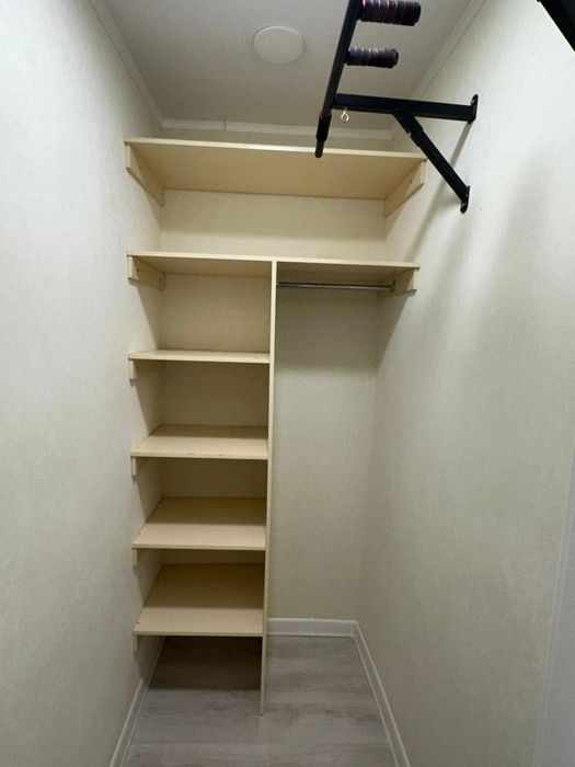 Продам 3 комн квартиру на Батысе