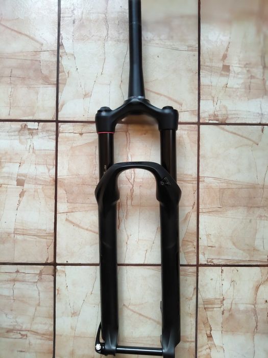 furca Rock Shox Pike manitou skareb