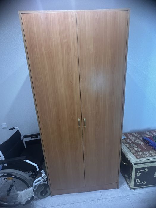 Продам шкаф для одежды в хорошем состояний