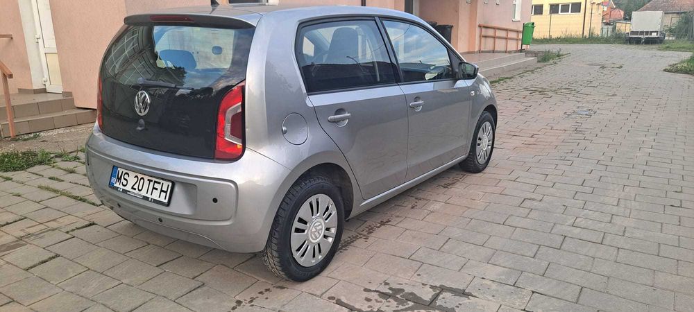 VOLKSWAGEN Up 2013 — imagine 4