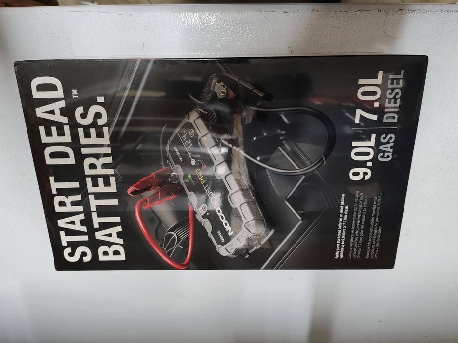 Robot pornire auto NOCO GB150 Boost Pro 3000A, baterie litiu 12V.