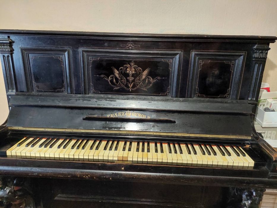 Пиано Franc Gerold