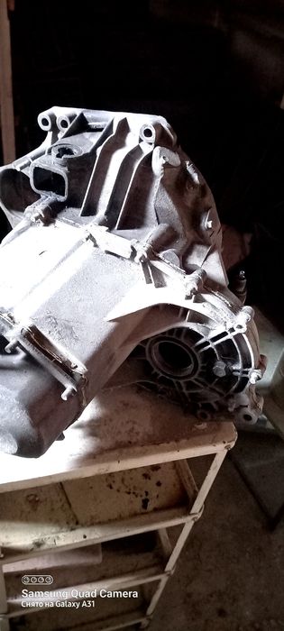 Продаю корпус  коробки ваз-2109