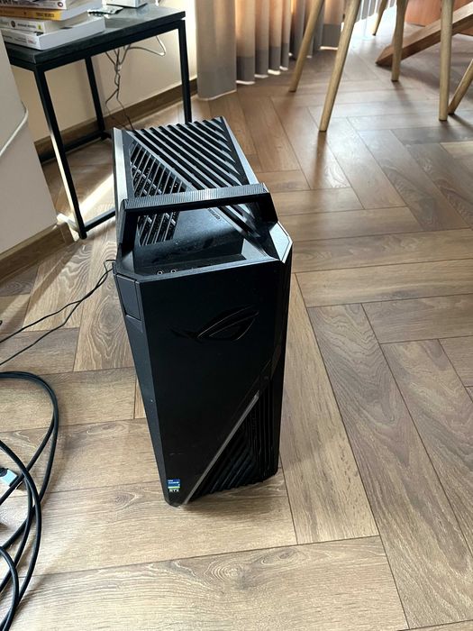 Настолен компютър ASUS ROG Strix GT15 G15CF-WB5620W, Intel Core i5-12400F, 32 GB DDR4, NVIDIA RTX 3060 12GB