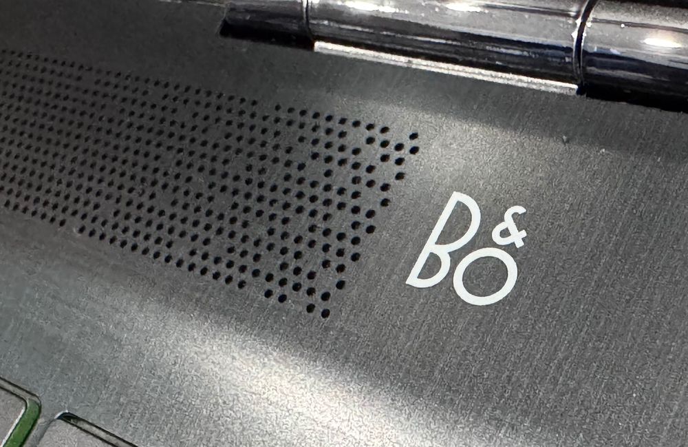 GTX 1050 Ti 4 GB / i5 8300H / 15.6 FullHD / Bang & Olufsen / HP Gaming