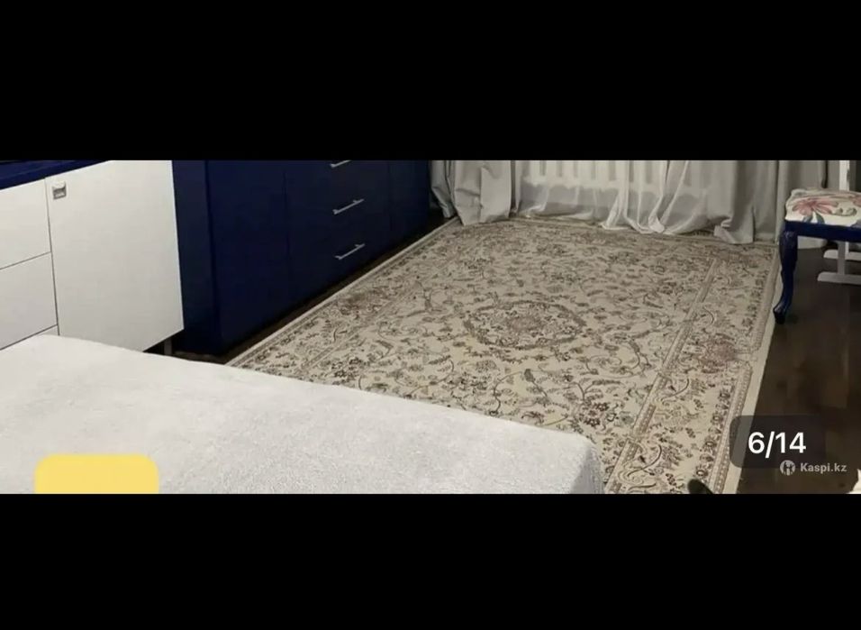 Продам два ковра