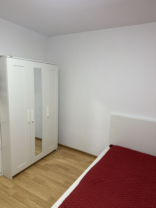 Inchiriez 2 camere