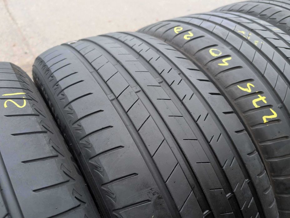 SET 4 Anvelope Vara 245/45 R20 + 275/40 R20 BRIDGESTONE Alenza 001 (BMW Original) - Runflat