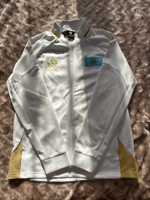 Продам вещи сборной Казахстана