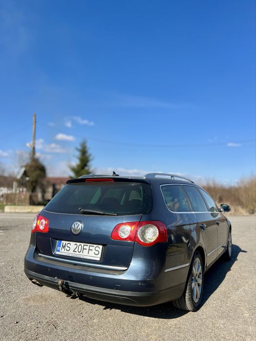 Vand Volkswagen Passat B6 Break Highline 2.0TDI din 2007.