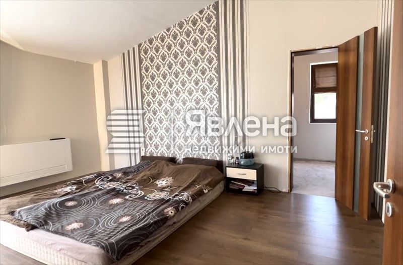 Продава се Къща в Варна, Чайка - 344 кв.м за 1250 €/кв.м - Снимка #11