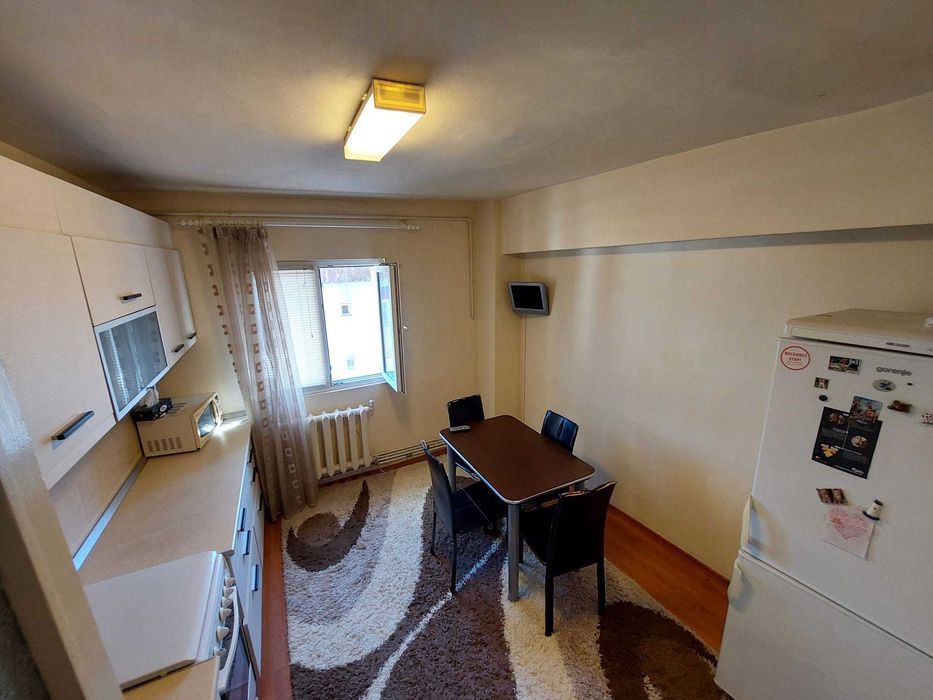 Apartament cu 2 camere de vanzare  iin Bradet