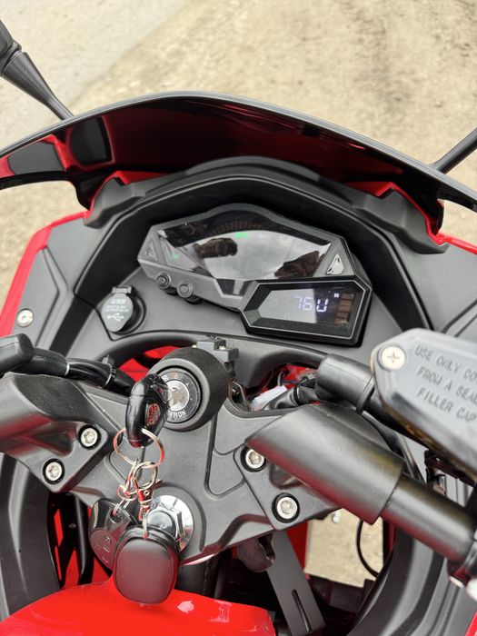 Мотоцикл Ducati электрический