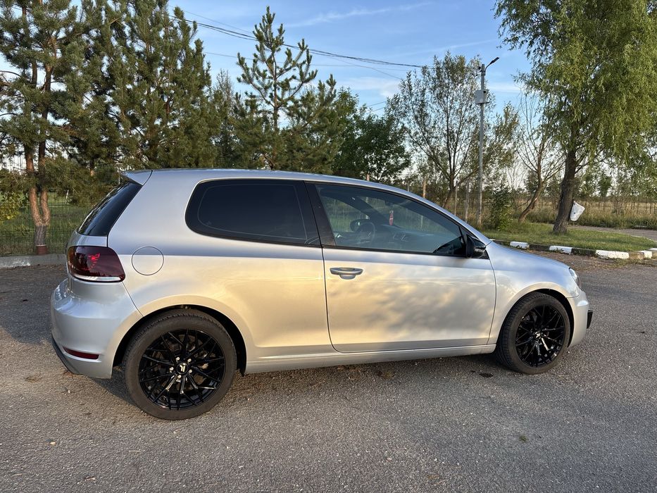Volkswagen Golf 6, 1.6 TDI, 105 cp