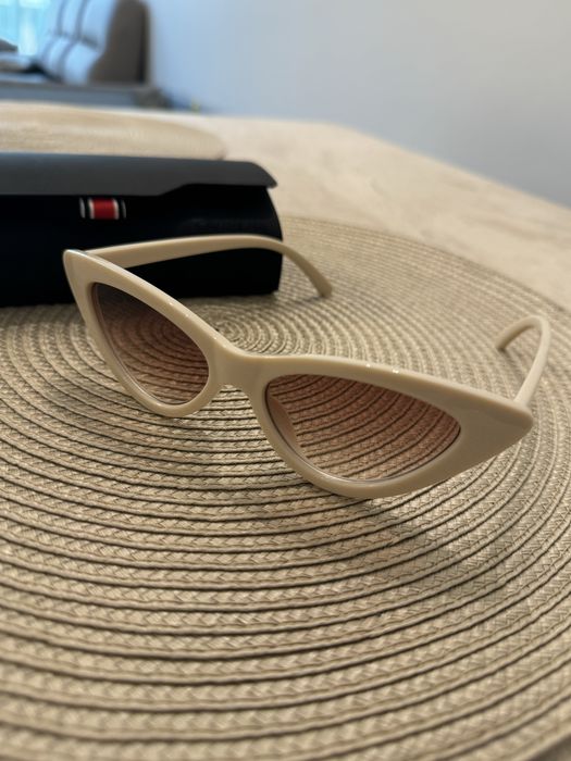 Дамски слънчеви очила